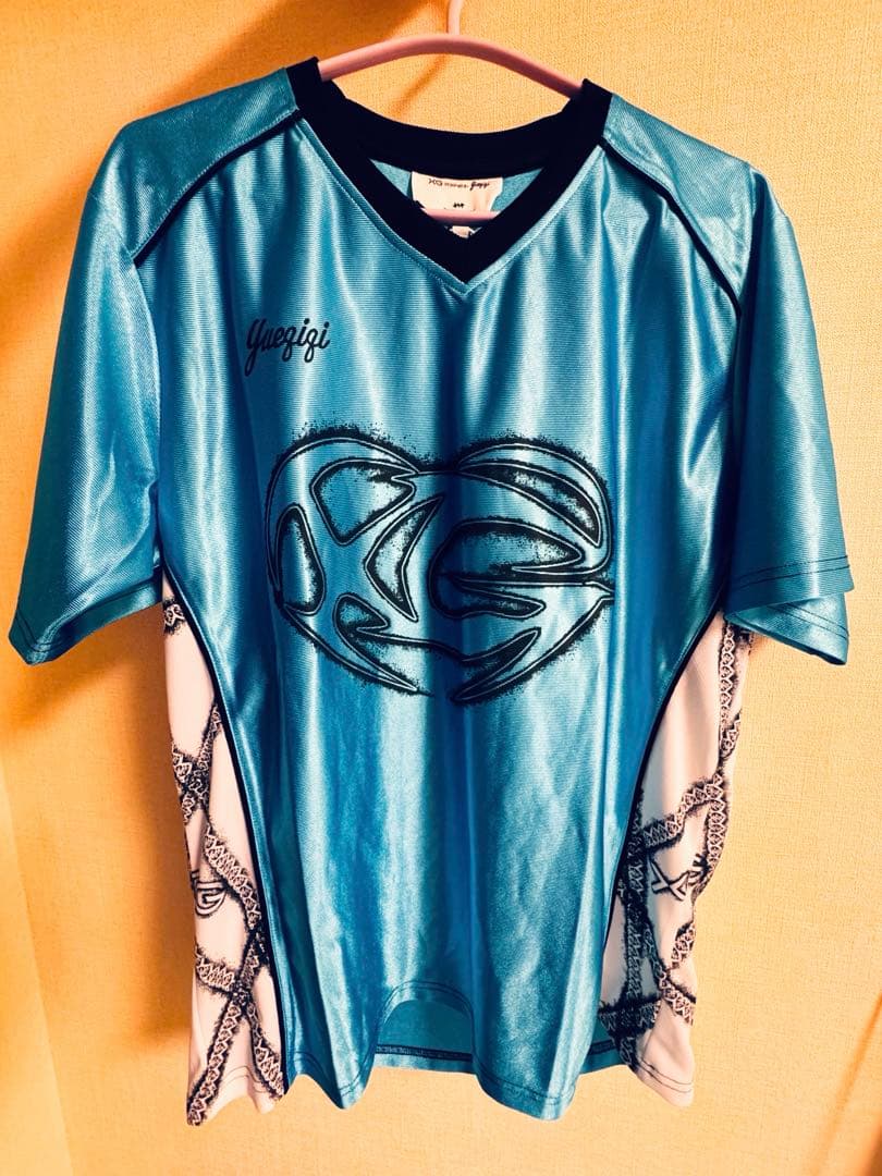 XG × YUEQI QI Football Oversized Tee