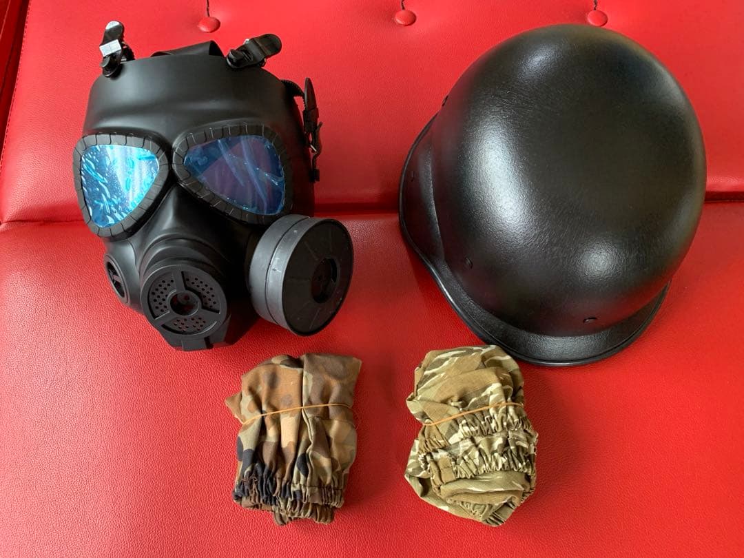 サバゲー ミリタリーヘルメット及びカバーとガスマスクセット