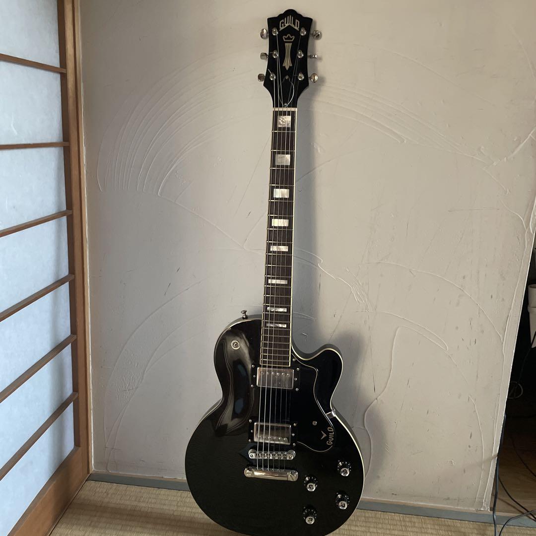 GUILD エレキギター 黒　ソフトケース付き
