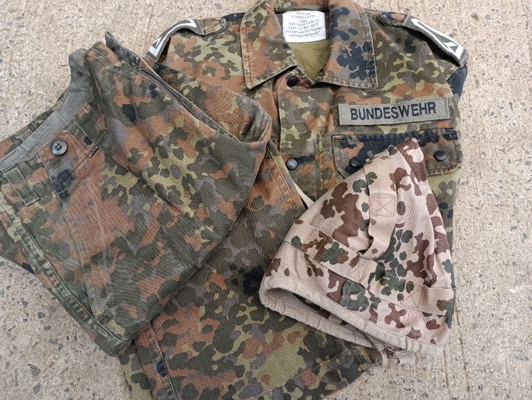 ドイツ連邦軍 フレックタン 迷彩服 上下セット 実物 放出品