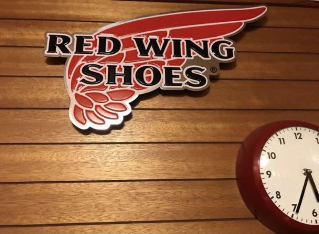 RED WING 店舗看板