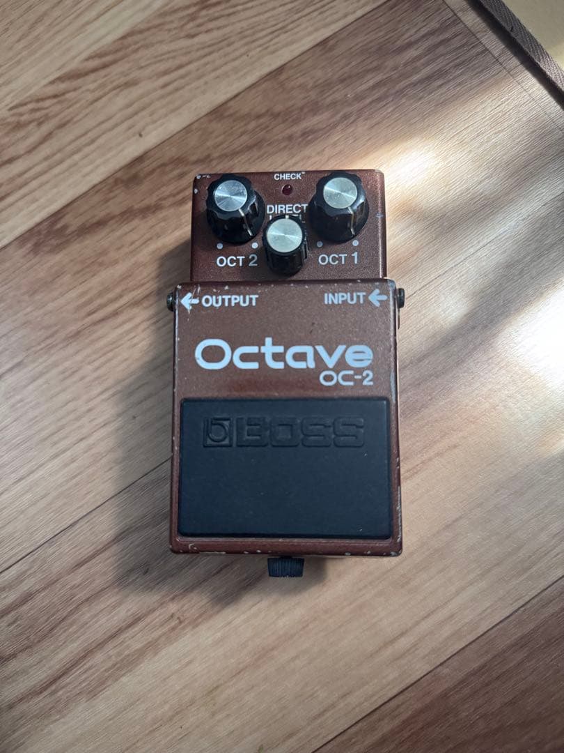 BOSS OC-2 オクターバー コンパクトエフェクター ギター　日本製　OC2