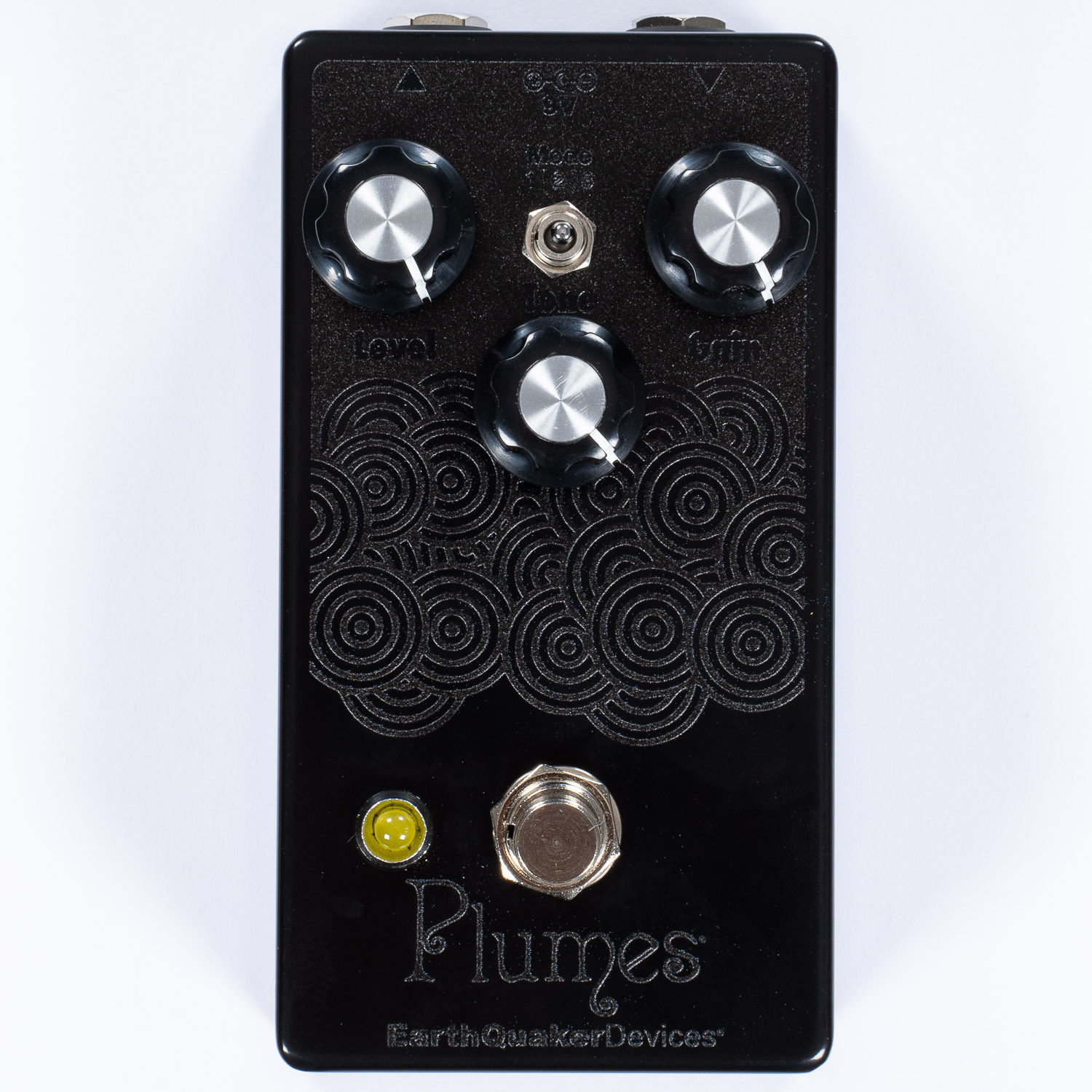 EarthQuaker Devices Plumes 限定色 EQD Amazon.com: EarthQuaker Devices Plumes Small Signal Shredder